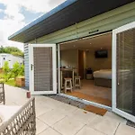 Millie\'S Place
