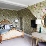 40 Winks Hospitality