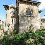 Leazes Cottage