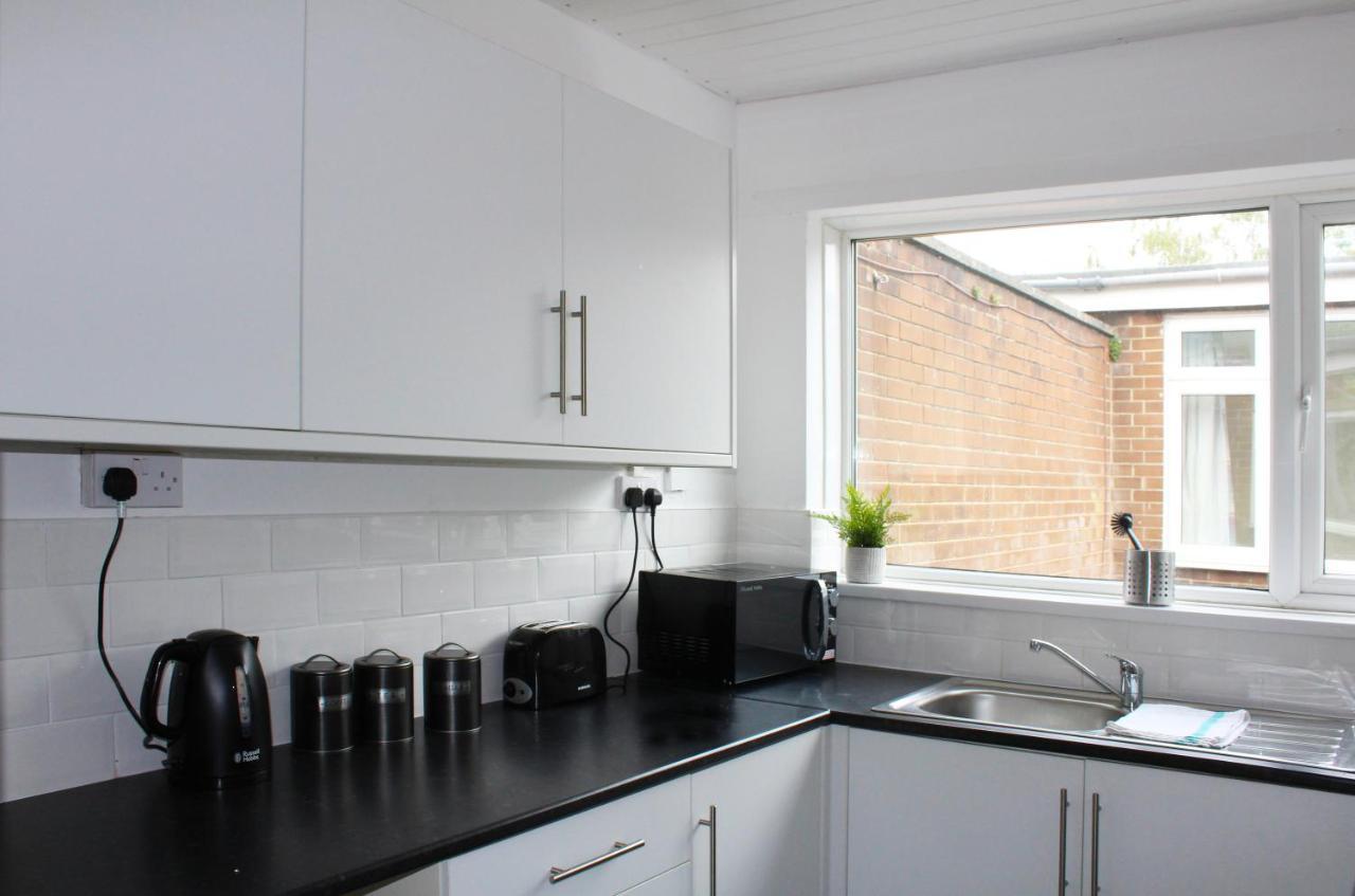 Luke - Cheveley Park Apartment *