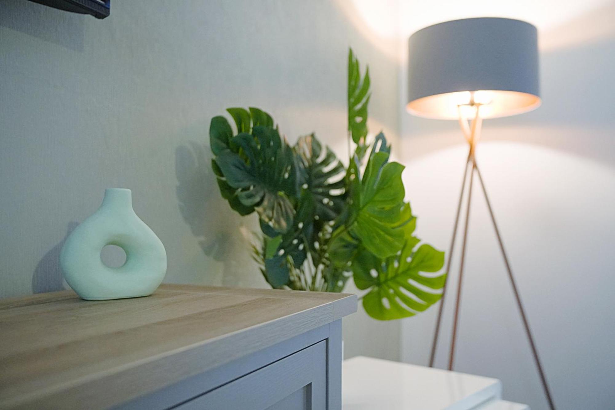 Deerness Viewpoint-your Scenic Retreat In Brandon Apartment *