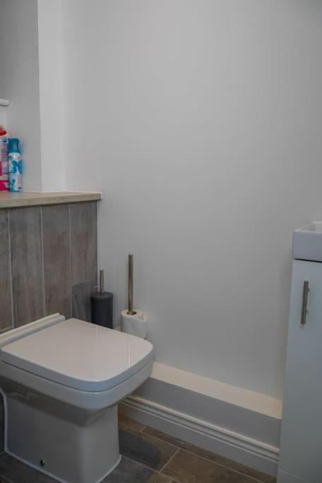 Free Parking, Contractors, Families - Long * Durham