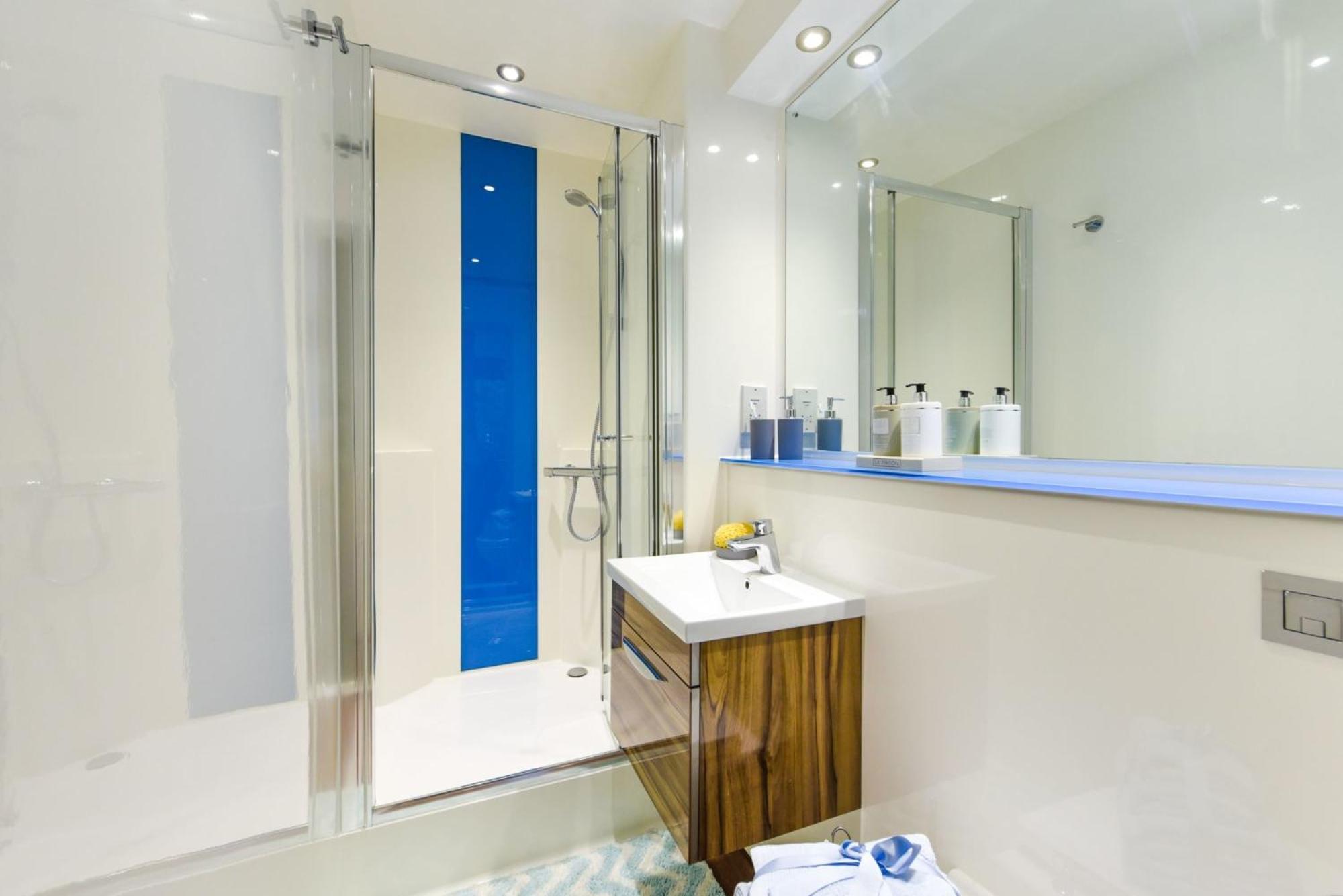 For Students Only Elegant At Chapel Heights In Apartment