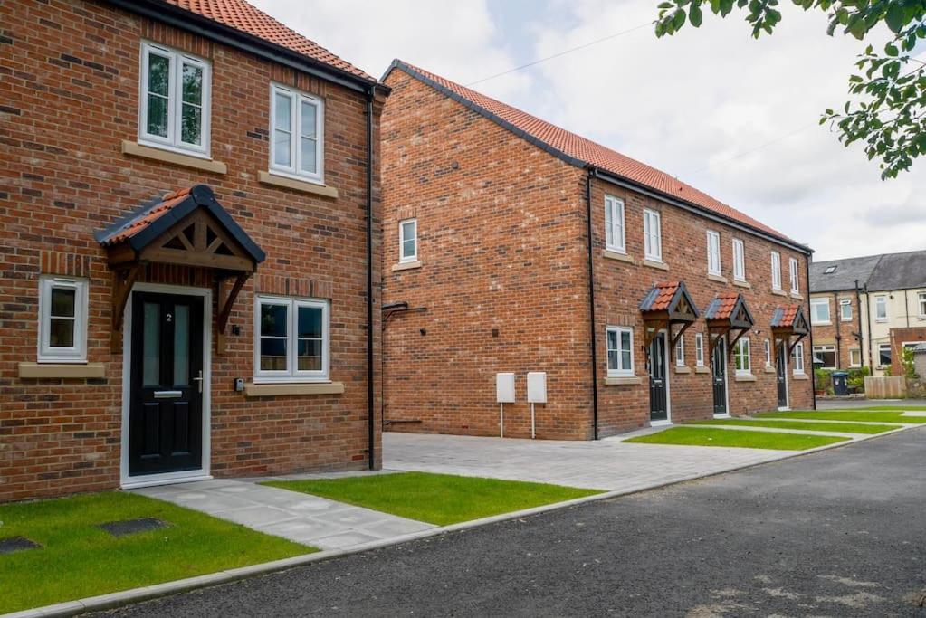 Free Parking, Families, Short - Apartment