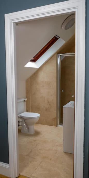 Durham, Contractors, Free Parking - Modern Flat *