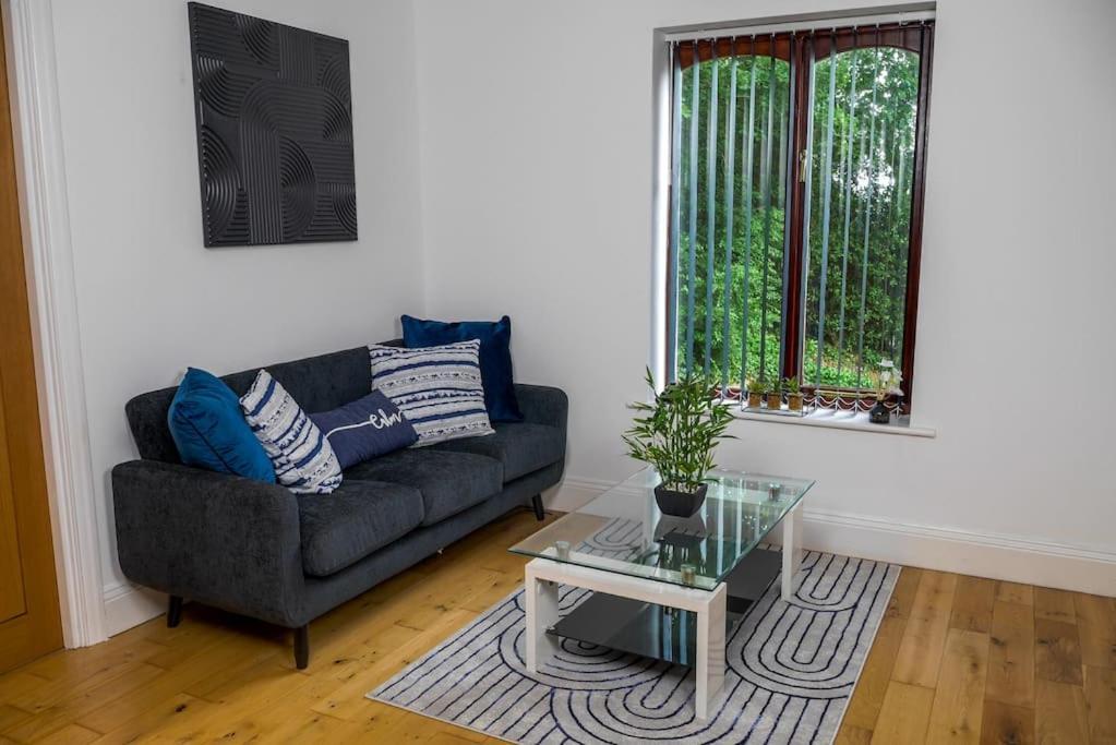 Apartment Durham, Contractors, Free Parking - Modern Flat Durham