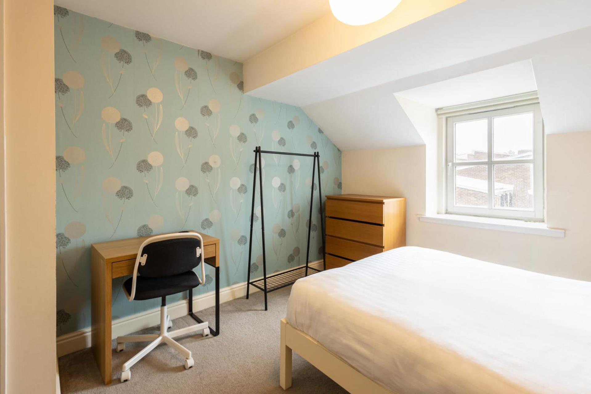 Host & - St Andrews Court Apartment *