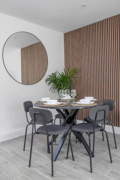 Durham, Free Parking, - Modern House Homestay Durham