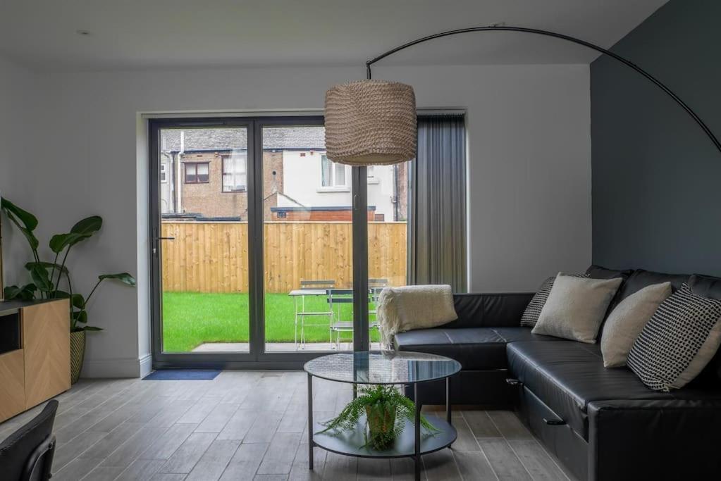 Homestay Durham, Free Parking, - Modern House *