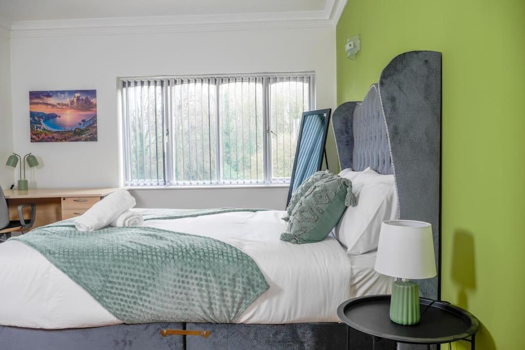 Luxury Mansion, Central, Perfect For Groups Apartment