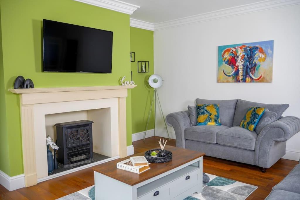 Luxury Mansion, Central, Perfect For Groups Apartment