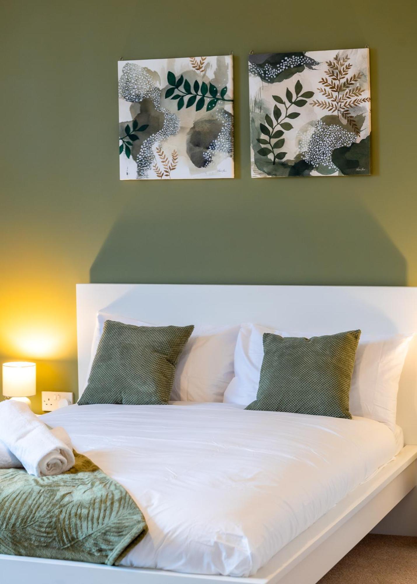 Heart Of Durham, Modern, Free Parking - Perfect For Families And Contractors Durham