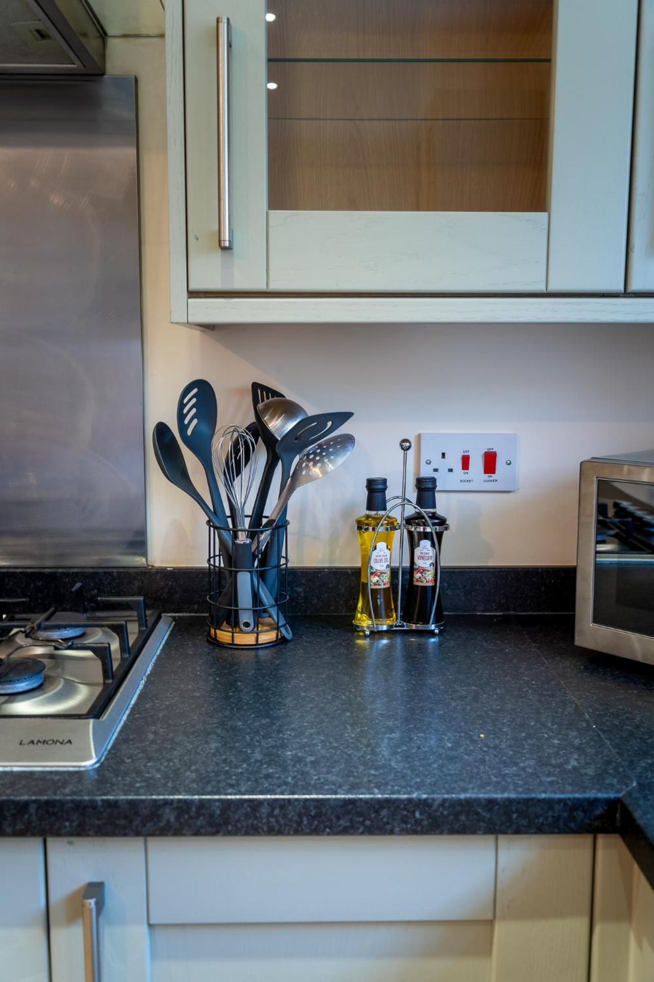 Apartment Heart Of Durham, Modern, Free Parking - Perfect For Families And Contractors
