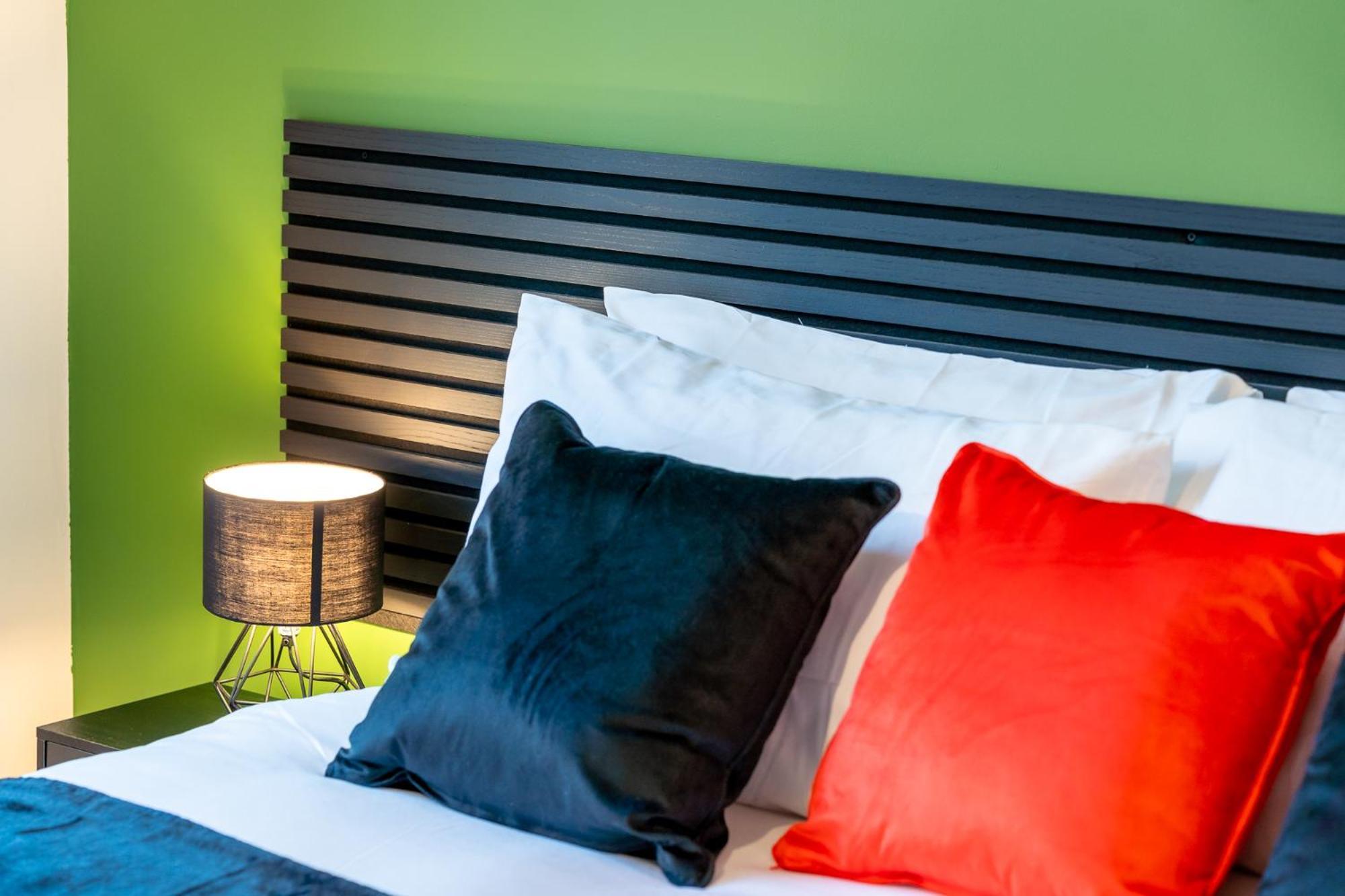 Heart Of Durham, Modern, Free Parking - Perfect For Families And Contractors