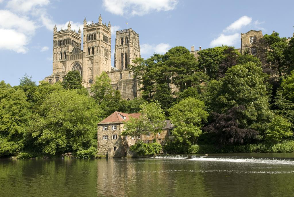 Sniperley Hall Bed & Breakfast 3*