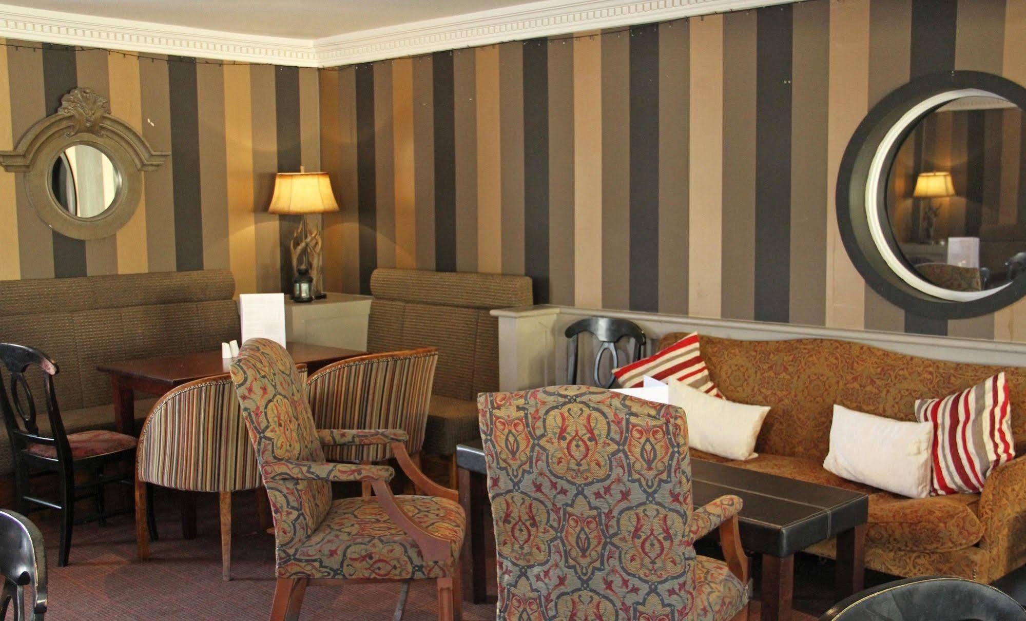 Honest Lawyer 3* Durham