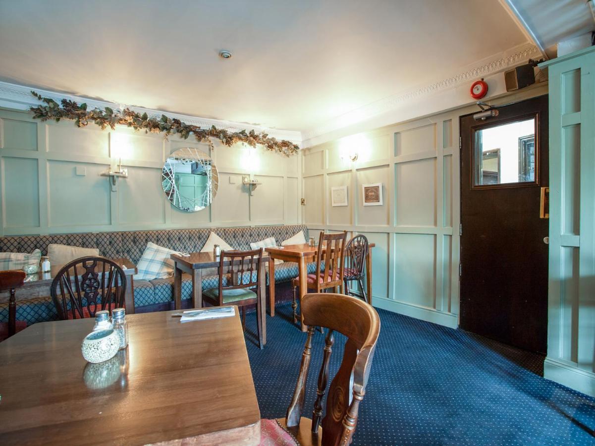 Oyo Seven Stars Hotel Durham